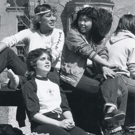 NIU students on campus in 1986.