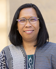 Rahmi Aoyama portrait photo
