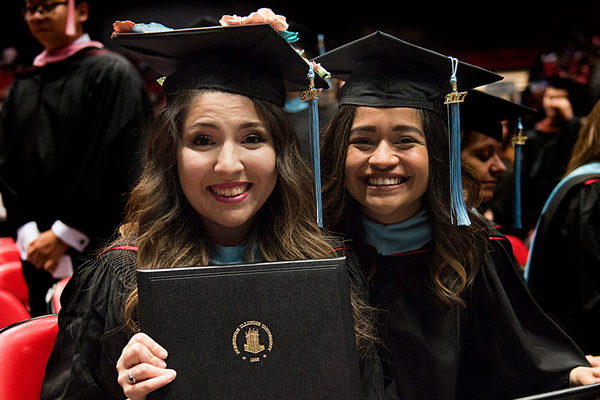 NIU graduates at commencement